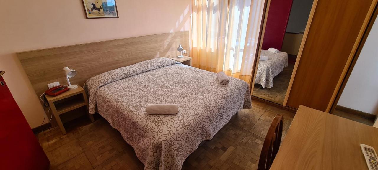 Hotel Colibri Finale Ligure Εξωτερικό φωτογραφία