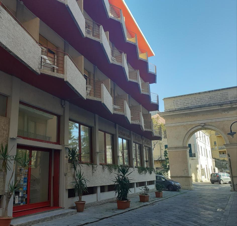 Hotel Colibri Finale Ligure Εξωτερικό φωτογραφία
