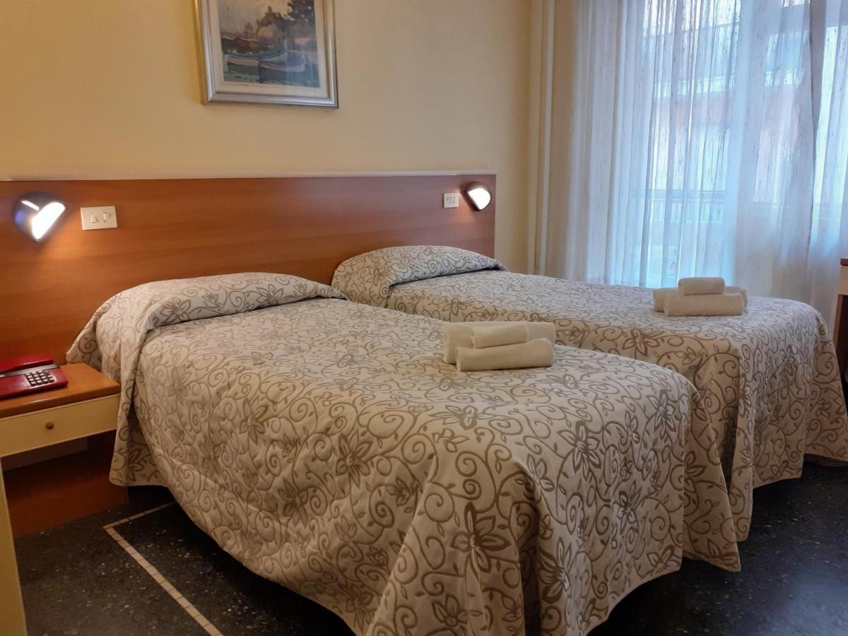 Hotel Colibri Finale Ligure Εξωτερικό φωτογραφία