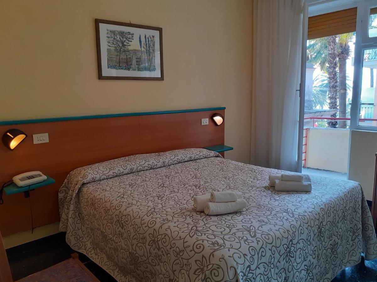 Hotel Colibri Finale Ligure Εξωτερικό φωτογραφία